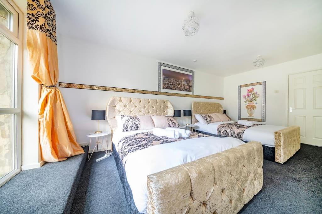 *C.Sani* Setup For Your Most Relaxed & Amazing Stay + Free Parking + Free Fast Wifi * Leeds  Kültér fotó