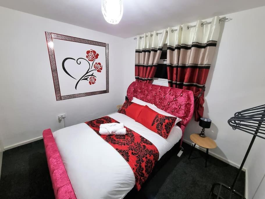 *C.Sani* Setup For Your Most Relaxed & Amazing Stay + Free Parking + Free Fast Wifi * Leeds  Kültér fotó