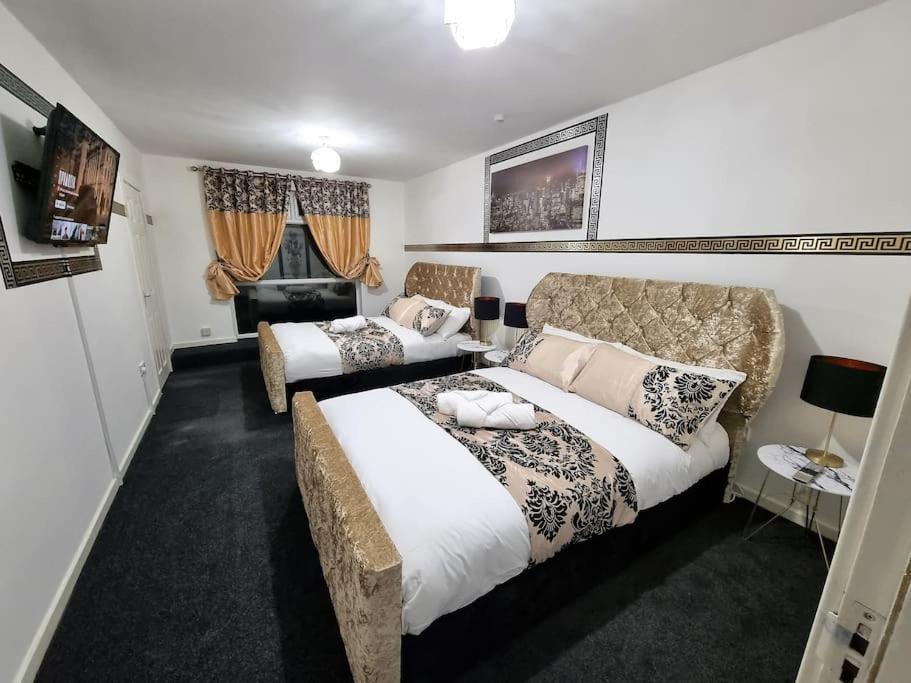 *C.Sani* Setup For Your Most Relaxed & Amazing Stay + Free Parking + Free Fast Wifi * Leeds  Kültér fotó