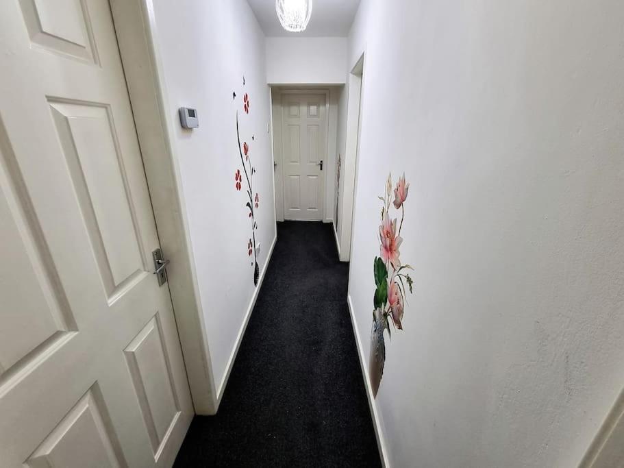 *C.Sani* Setup For Your Most Relaxed & Amazing Stay + Free Parking + Free Fast Wifi * Leeds  Kültér fotó